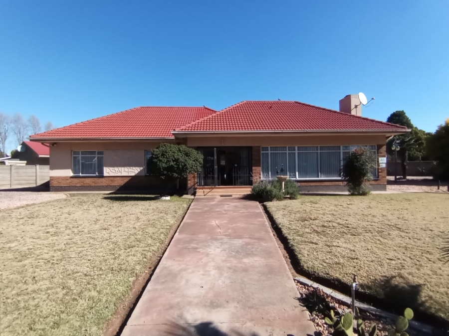 3 Bedroom Property for Sale in Parys Free State